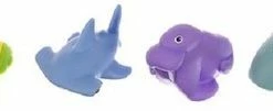 Iso Trade Badspeelgoed Dieren – Rubberen Badspeeltjes 6 Stuks – Squirts Set Van 6 – Inclusief Schepnet Haai – 6 Baddiertjes – Visnet Voor In Bad - Drijvend Badspeelgoed - Verjaardagscadeau Jongen Of Meisje – Cadeau 3 Jaar -Aanbiedingen badspeelgoed Winkel 550x101
