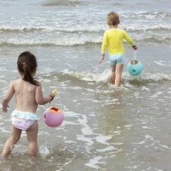 Quut Mini Ballo Banana Pink Strand Emmer - Bad Strand Speelgoed Meisje - Cadeau 1 Jaar | 2 Jaar | 3 Jaar | 4 Jaar | 5 Jaar - Geel Roze - 1,70 Liter -Aanbiedingen badspeelgoed Winkel 550x366 61