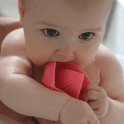 Oli & Carol Bijtspeeltje Origami Roze | 100% Natuurlijk Rubber -Aanbiedingen badspeelgoed Winkel 550x550 388