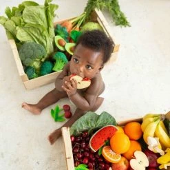 Oli & Carol Oli And Carol- Badspeeltje - Bijtspeeltje - Veilig - Natuurlijk - Appel -Aanbiedingen badspeelgoed Winkel 550x550 615