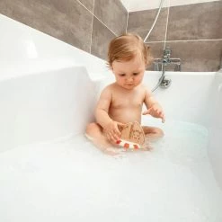 Sophie De Giraf - So Pure - Badbootje - Rubber En Hout -Aanbiedingen badspeelgoed Winkel 550x550 736