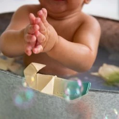 Oli & Carol H2Origami Bad En Bijtspeeltje Walvis -Aanbiedingen badspeelgoed Winkel 550x550 770