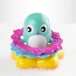Playgro Drijvende Penquin - Badspeeltje - Badspeelgoed - Badspeelset -Aanbiedingen badspeelgoed Winkel 550x572 3