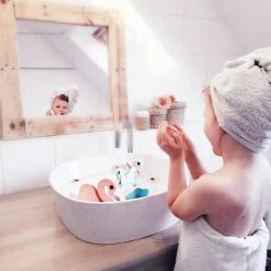 Quutopia Foam Swan Lake -Aanbiedingen badspeelgoed Winkel 550x670 5