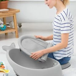 Skip Hop Moby Smart Sling 3-Stage Tub Grey -Aanbiedingen badspeelgoed Winkel 550x687 6
