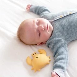 Tikiri Badspeeltje Met Belletje Krab -Aanbiedingen badspeelgoed Winkel 550x828 2